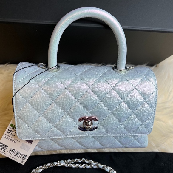 ❌nfs❌ Chanel Iridescent Light Blue Caviar Rainbow Hardware Small Coco Handle - Picture 3 of 11